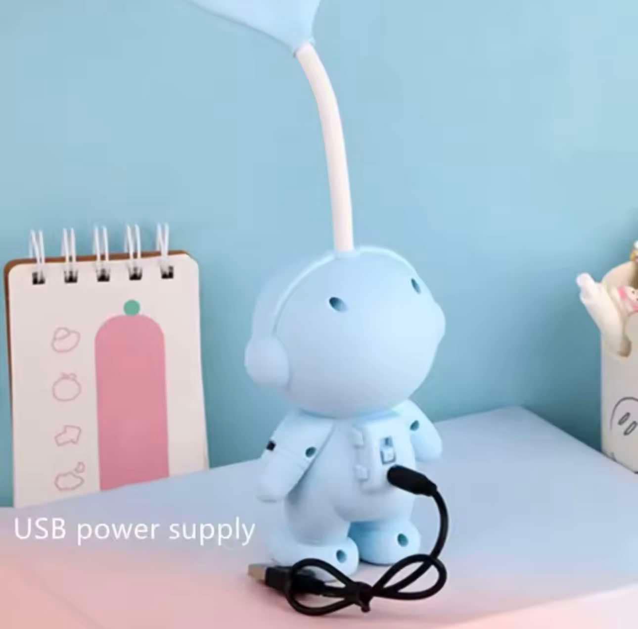 Lampe De Bureau Rechargeable LED Forme D'astronaute