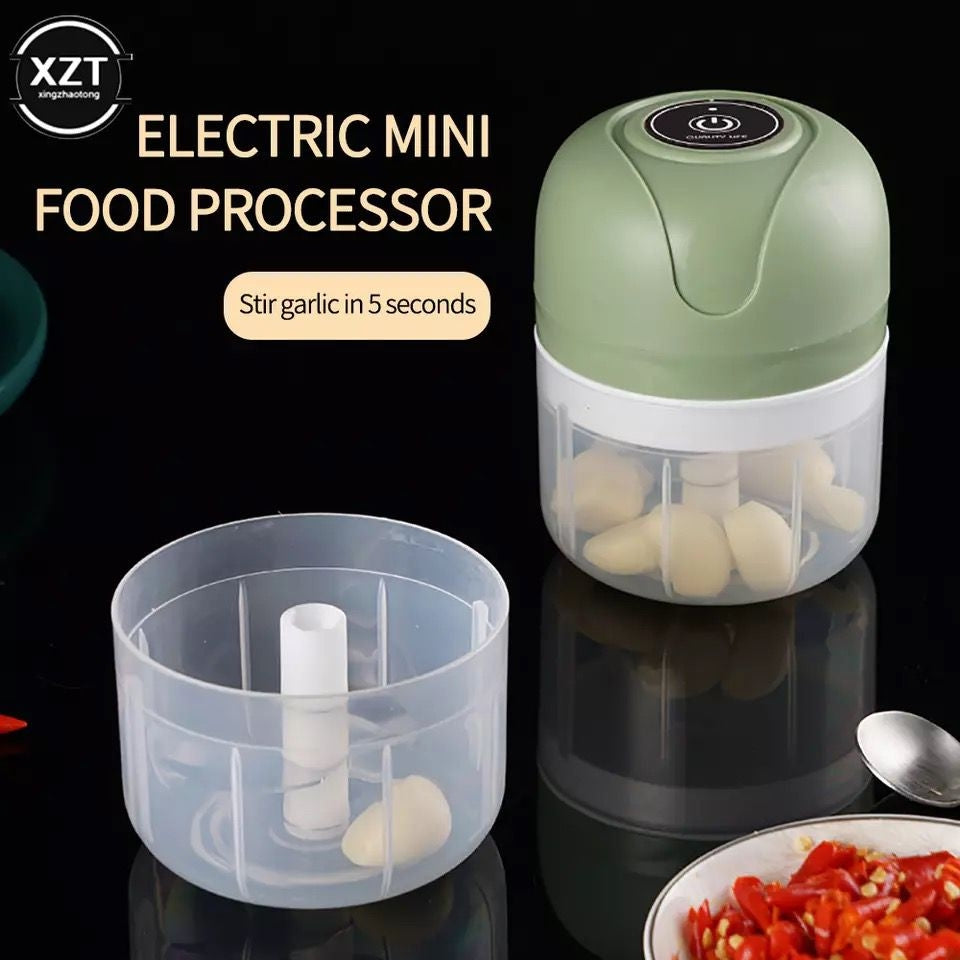 Mini hachoir électrique rechargeable avec câble USB 250 ML