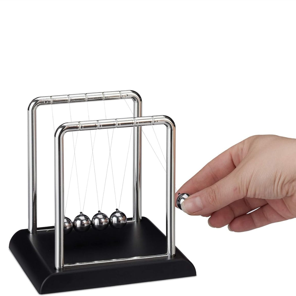 Pendule D'Equilibre de Berceau de Newton - 5 Boules – 11,5 x 13,5 x 13,5 cm